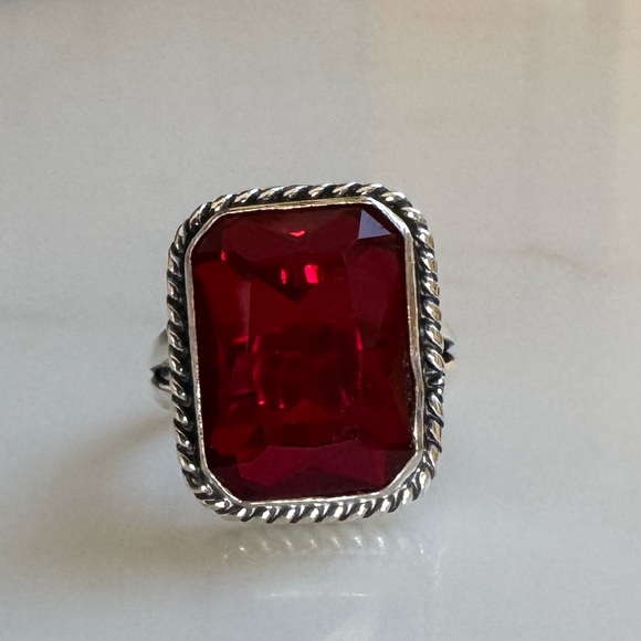 Jewelry - NWOT Sundance Red Sky Ring, Garnet, Sterling Silver